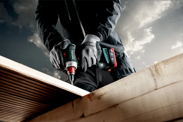 Metabo 601045920 wiertarko-wkrętarka akumulatorowa PowerMaxx BS 12 BL Q Pro 12 V 45 Nm, 2×4,0 Ah, metaBOX Metabo 601045920 wiertarko-wkrętarka akumulatorowa PowerMaxx BS 12 BL Q Pro 12 V 45 Nm, 2×4,0 Ah, metaBOX