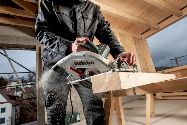 Metabo 601085500 ręczna pilarka tarczowa KS 85 FS 235 mm 2000 W, walizka