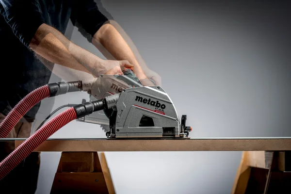 Metabo 601166500 pilarka tarczowa do cięcia wgłębnego KT 66 BL 165 mm 1200 W, metaBOX