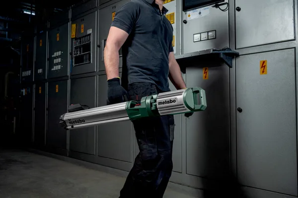 Metabo 601507850 akumulatorowy reflektor budowlany BSA 18 LED 5000 DUO-S