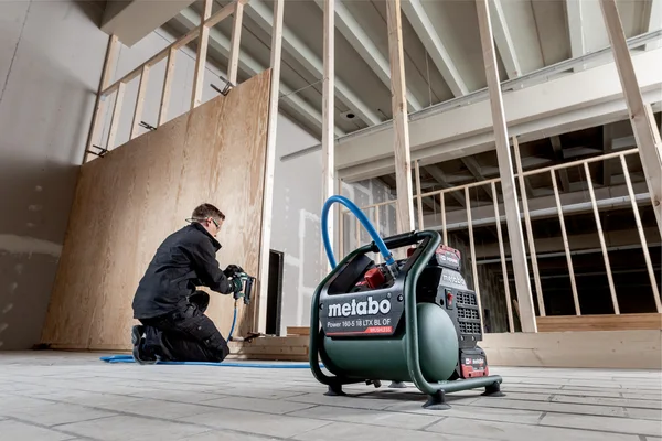 Metabo 601521850 sprężarka akumulatorowa Power 160-5 18 LTX BL OF 18 V, bez akumulatora