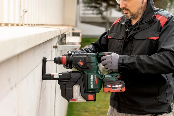 Metabo 601715660 kombimłotek akumulatorowy KH 18 LTX BL 28 Q 18 V 3 J, 2×5,5 Ah, metaBOX