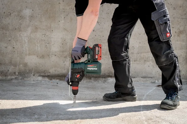 Metabo 601715660 kombimłotek akumulatorowy KH 18 LTX BL 28 Q 18 V 3 J, 2×5,5 Ah, metaBOX
