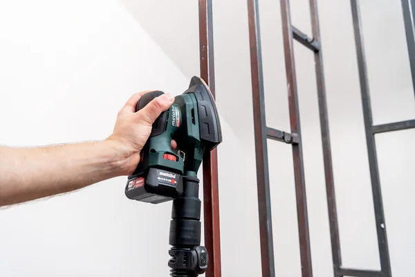 Metabo 602037840 akumulatorowa szlifierka uniwersalna PowerMaxx SMA 12 BL 12 V, metaBOX, bez akumulatora
