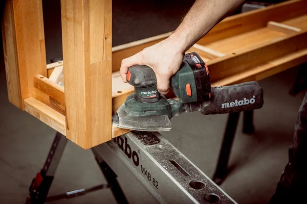 Metabo 602089840 akumulatorowa szlifierka uniwersalna SM 18 LTX BL 18 V, metaBOX, bez akumulatora Metabo 602089840 akumulatorowa szlifierka uniwersalna SM 18 LTX BL 18 V, metaBOX, bez akumulatora