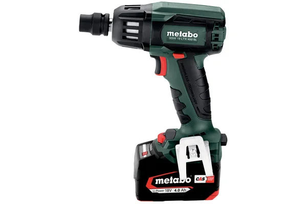 Metabo 602205500 akumulatorowy zakrętak udarowy SSW 18 LTX 400 BL, 2×4,0 Ah, metaBOX