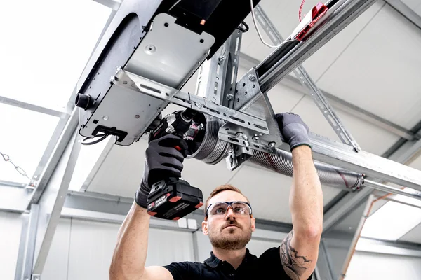 Metabo 602398850 akumulatorowy zakrętak udarowy SSW 18 LT 300 BL 18 V 300 Nm, bez akumulatora