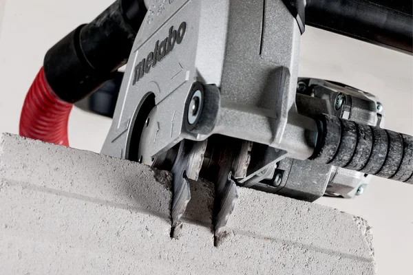Metabo 604040900 bruzdownica MFE 40, walizka Metabo 604040900 bruzdownica MFE 40 125 mm 1900 W, walizka