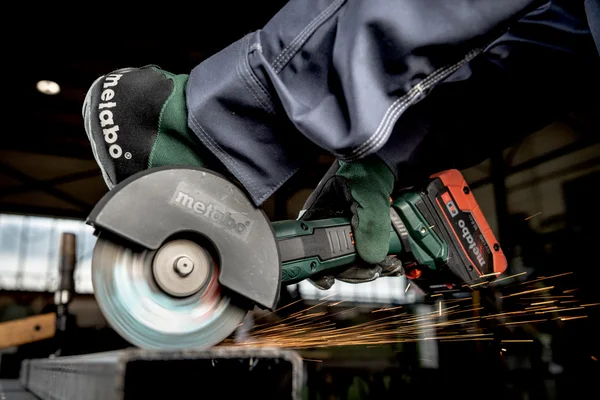 Metabo 613059850 akumulatorowa szlifierka kątowa WPB 18 LT BL 11-125 Quick 18 V 125 mm, bez akumulatora