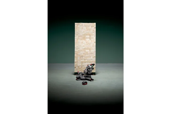 Metabo 614216850 kapówka akumulatorowa KGS 18 LTX BL 216 18 V 216 mm, bez akumulatora Metabo 614216850 kapówka akumulatorowa KGS 18 LTX BL 216 18 V 216 mm, bez akumulatora