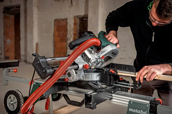 Metabo 691213000 kapówka KGS 216 M 216 mm 1200 W